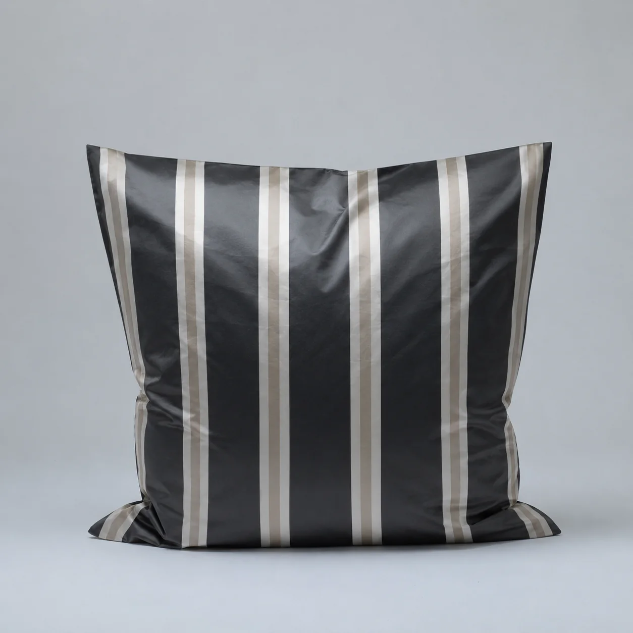 Ch Satin Graphite Stripes Bedroommood Pillow Case
