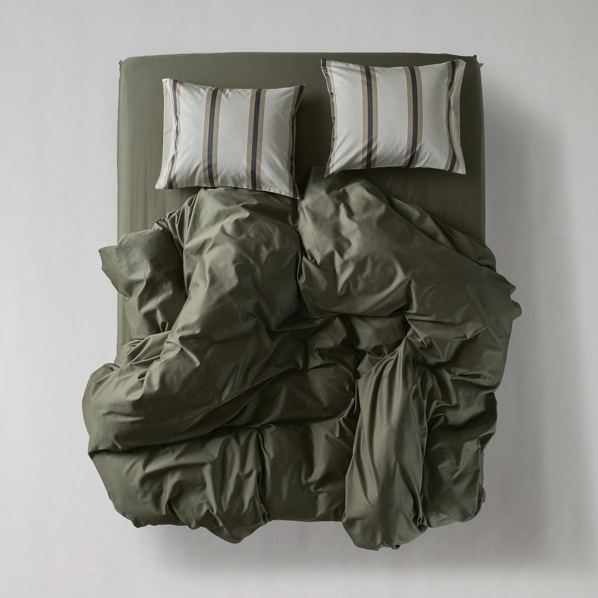 Bedroommood Sateen Olive Cream Stripes Set
