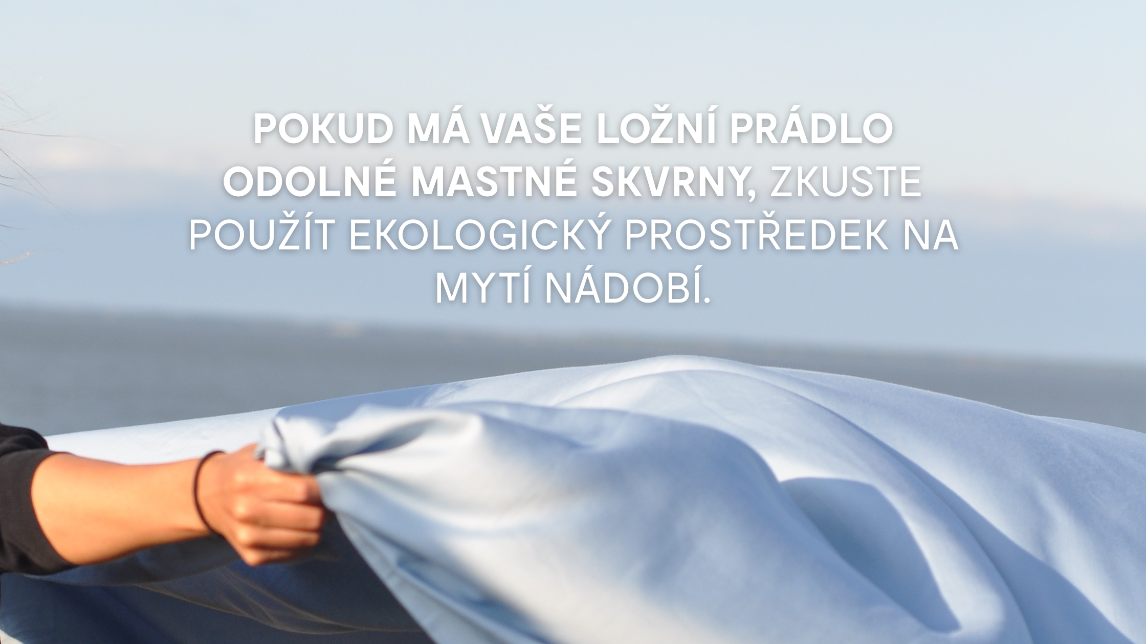 Perte na vyšší teplotu a zapněte program s přídavným mácháním. Skvrny by to mělo bez problémů odstranit. Perte na vyšší teplotu a zapněte program s přídavným mácháním. Skvrny by to mělo bez problémů odstranit.