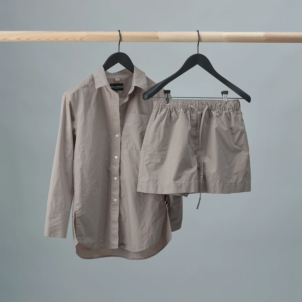 Bedroommood pyjama set with shorts taupe