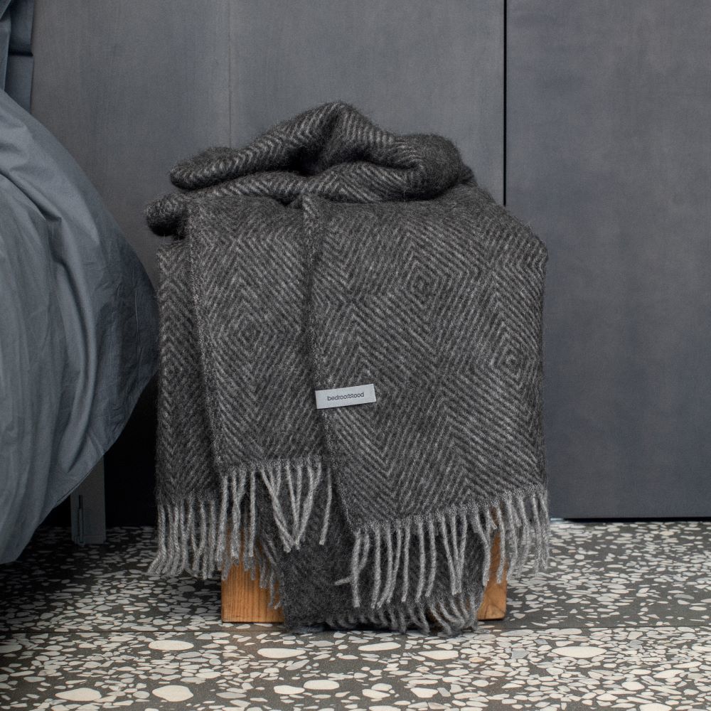 Bedroommood Gotland Wool Blanket Dark Grey