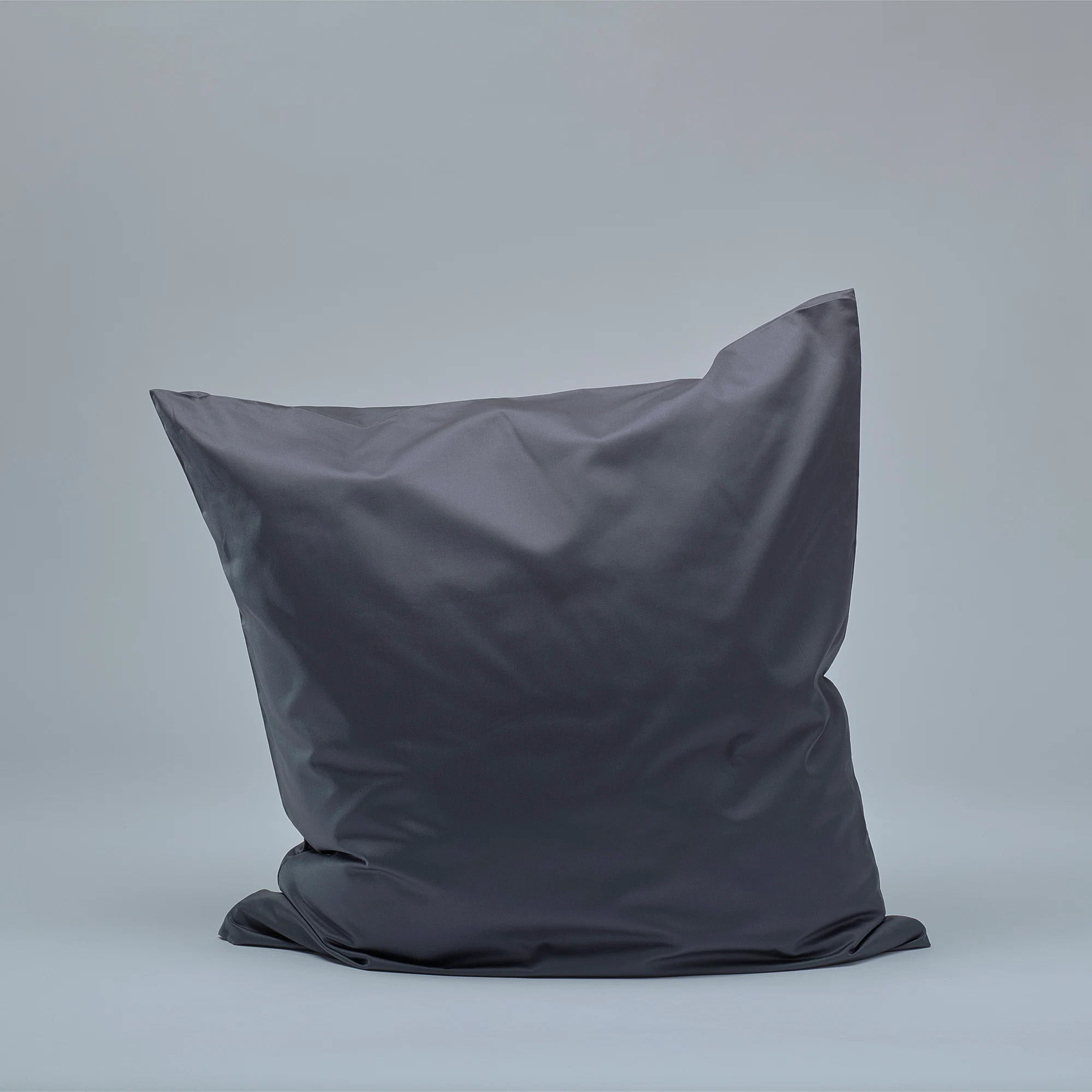 Bedroommood dark grey sateen pillowcases