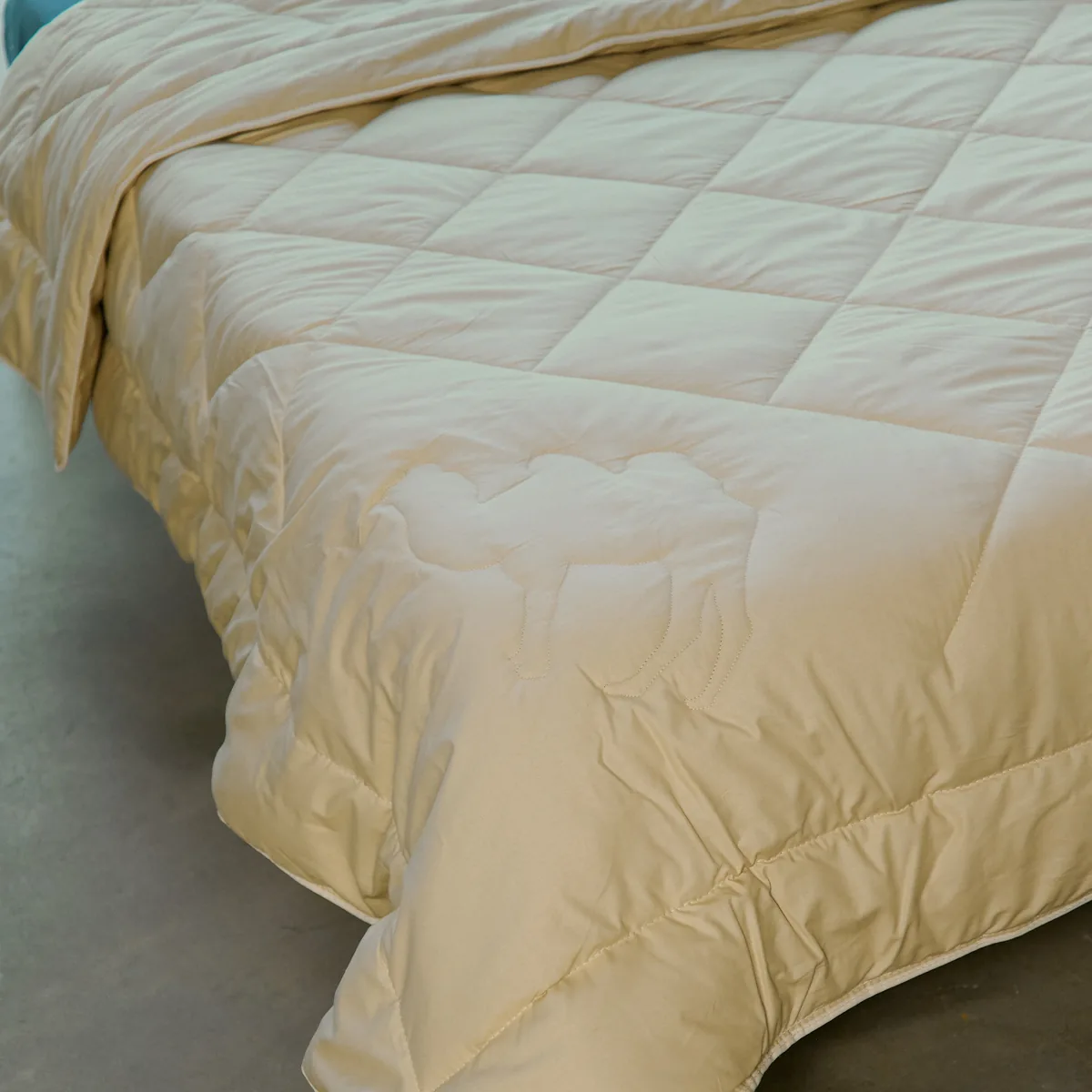 Camel Wool All-Season Duvet, 100% Camel Hair