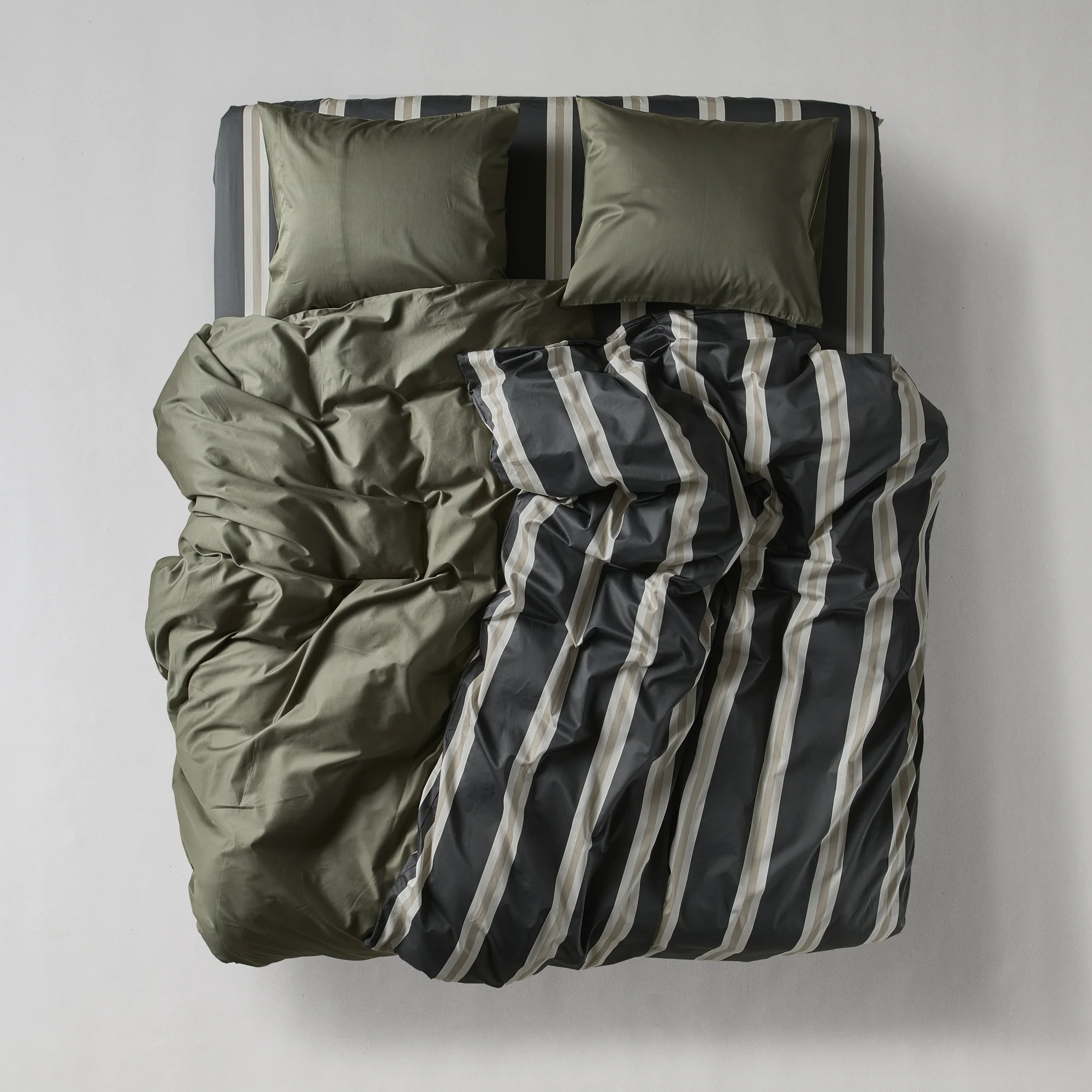 Bedroommood Sateen Graphite Stripes Olive Duo
